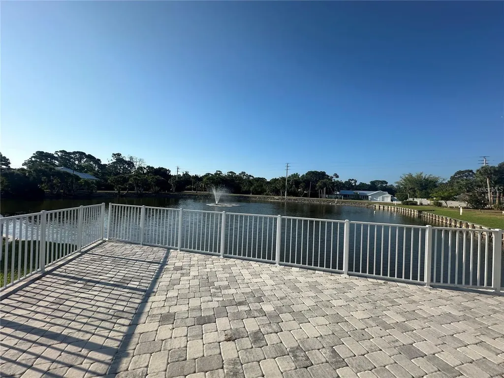 610 Delphinium Drive Venice FL 34293