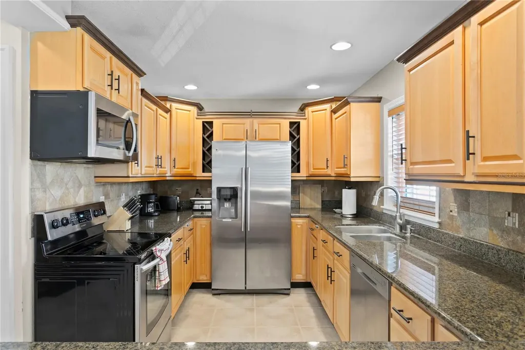 2453 Kingfisher Lane Clearwater FL 33762