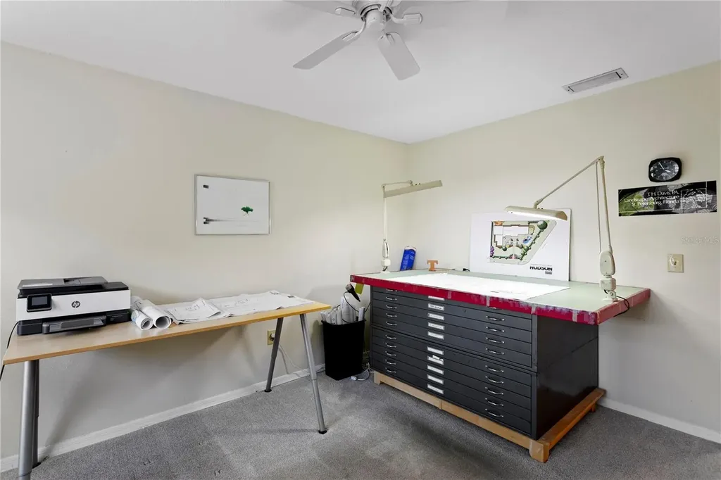 2453 Kingfisher Lane Clearwater FL 33762