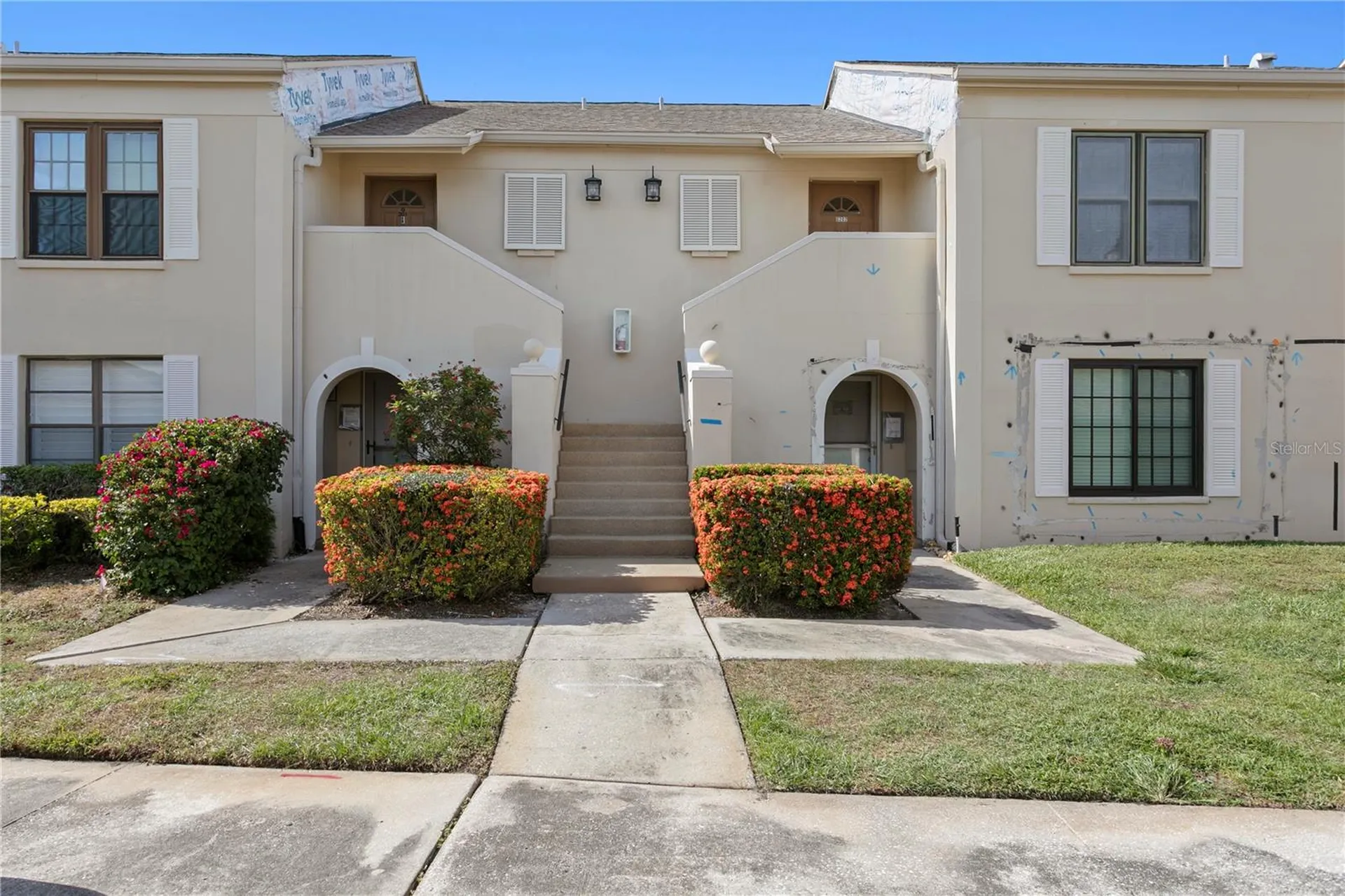 2453 Kingfisher Lane Clearwater FL 33762