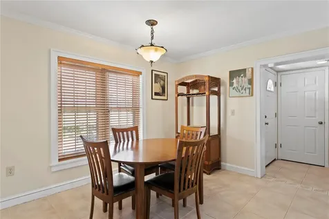 2453 Kingfisher Lane Clearwater FL 33762