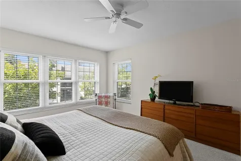 2453 Kingfisher Lane Clearwater FL 33762