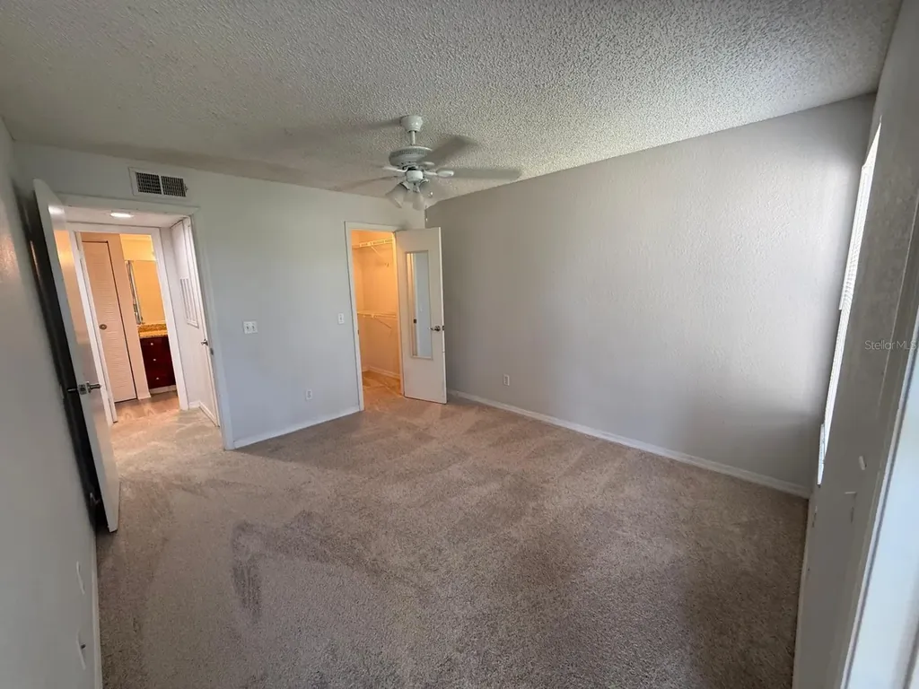 5164 Conroy Road Orlando FL 32811