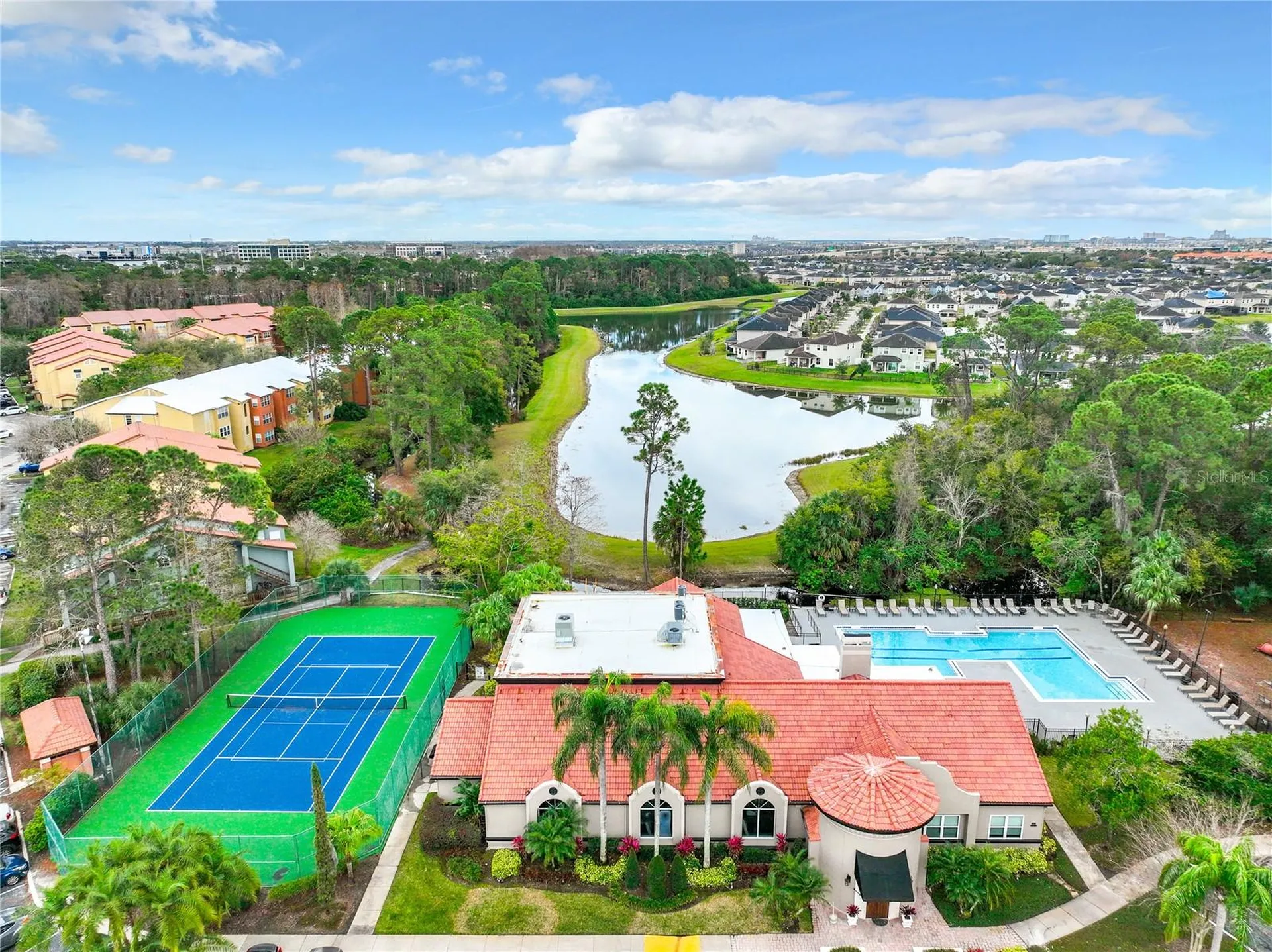5164 Conroy Road Orlando FL 32811