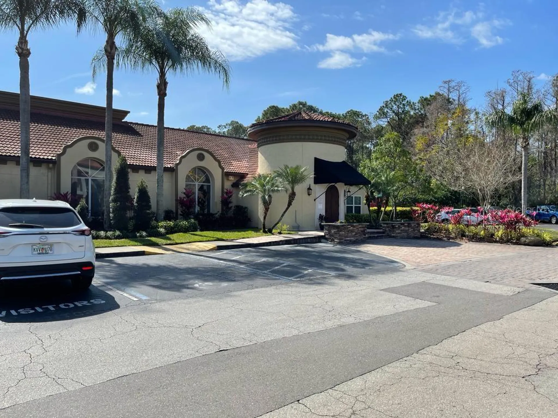 5164 Conroy Road Orlando FL 32811