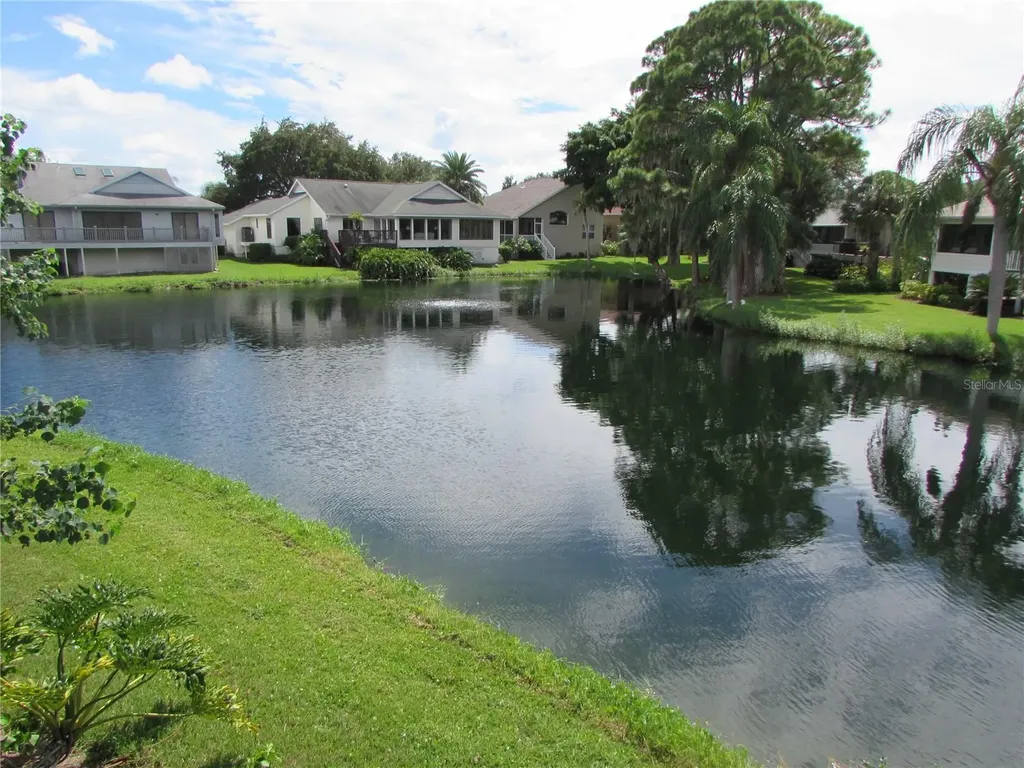 1013 Lake Avoca Court Tarpon Springs FL 34689