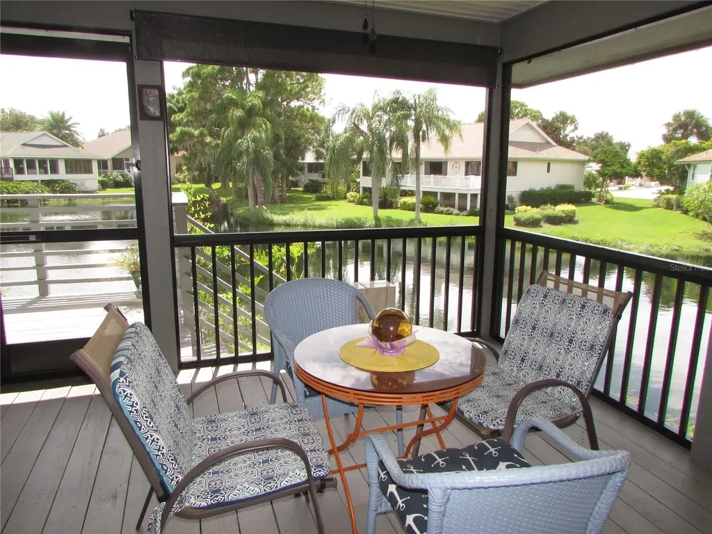 1013 Lake Avoca Court Tarpon Springs FL 34689
