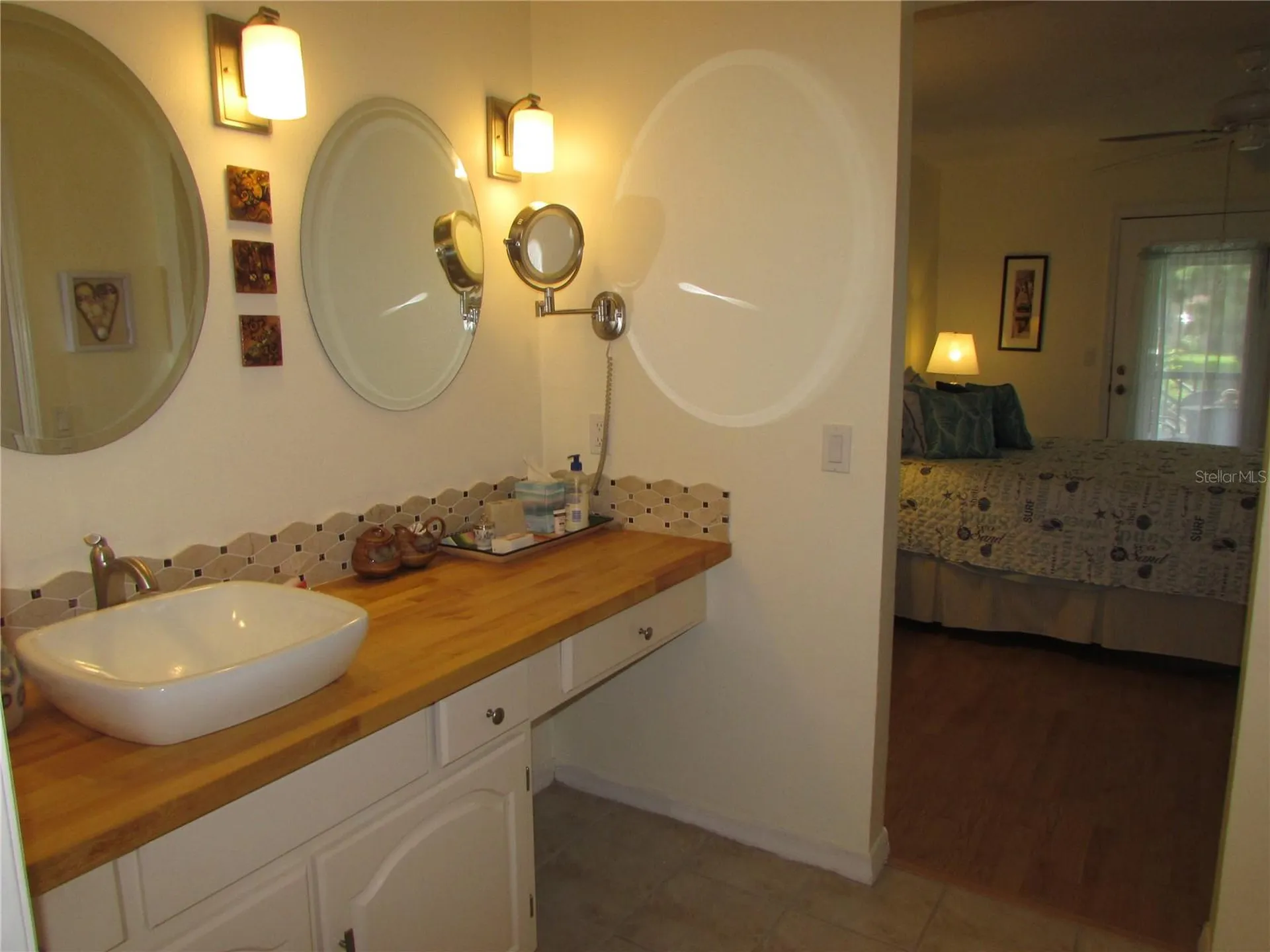 1013 Lake Avoca Court Tarpon Springs FL 34689
