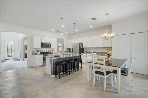 517 Mimosa Court Bradenton FL 34212