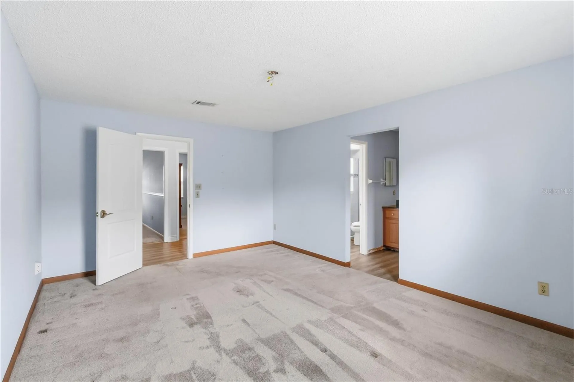 78 W Cedarwood Circle Kissimmee FL 34743