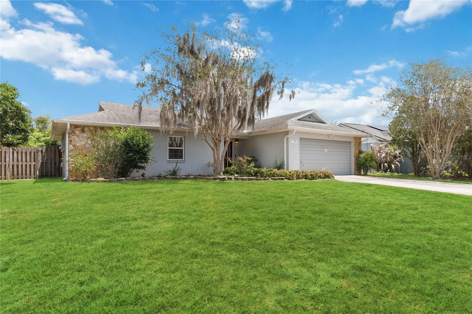 78 W Cedarwood Circle Kissimmee FL 34743