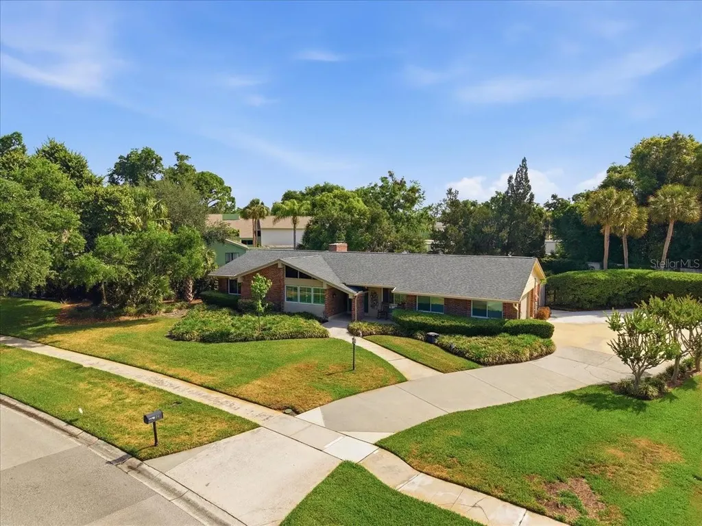 4014 Carrollwood Village Drive Tampa FL 33618