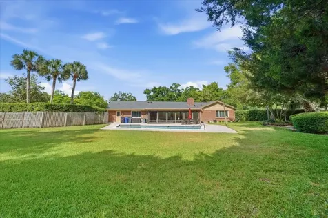 4014 Carrollwood Village Drive Tampa FL 33618