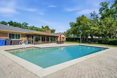 4014 Carrollwood Village Drive Tampa FL 33618