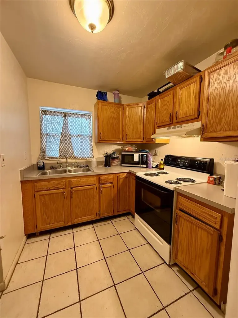 1511 & 1509 NE 5th Avenue Gainesville FL 32641