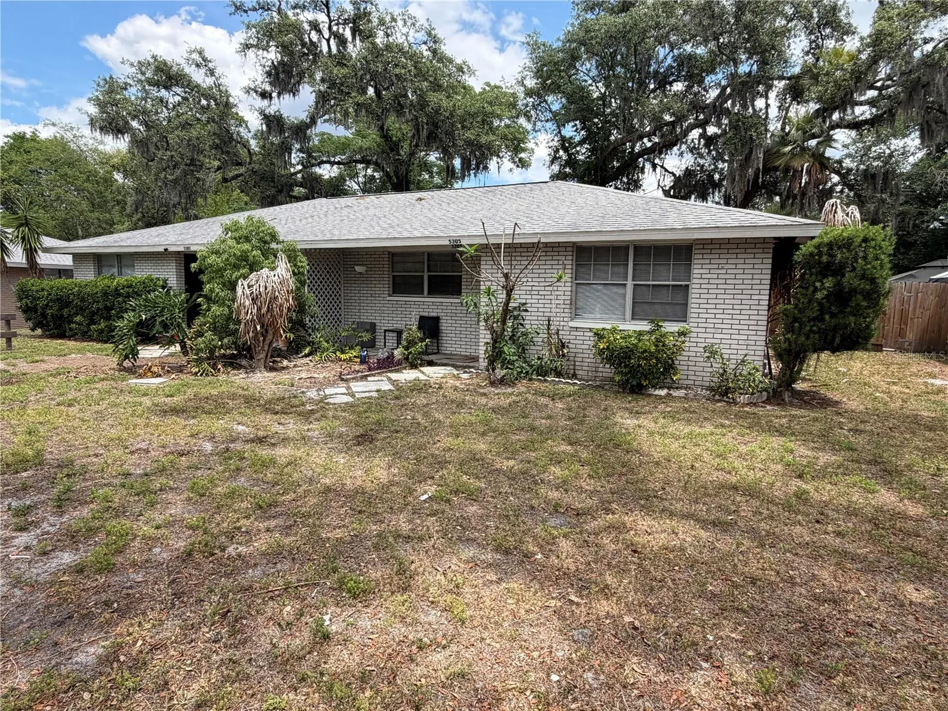 5305 Oakwood Court Tampa FL 33610