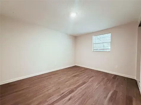5305 Oakwood Court Tampa FL 33610
