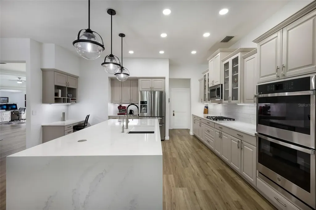 8009 Royal Birkdale Circle Lakewood Ranch FL 34202