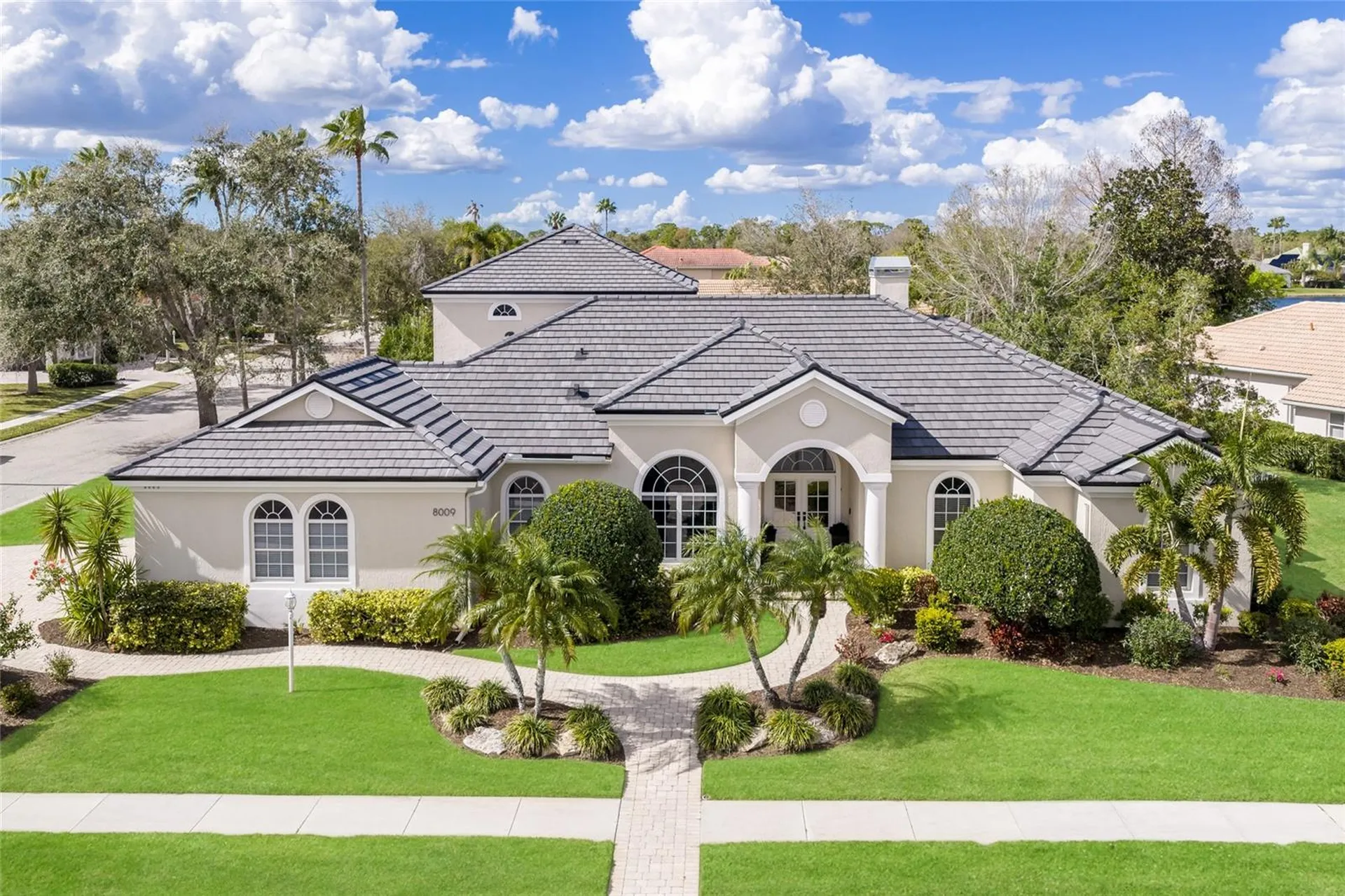 8009 Royal Birkdale Circle Lakewood Ranch FL 34202