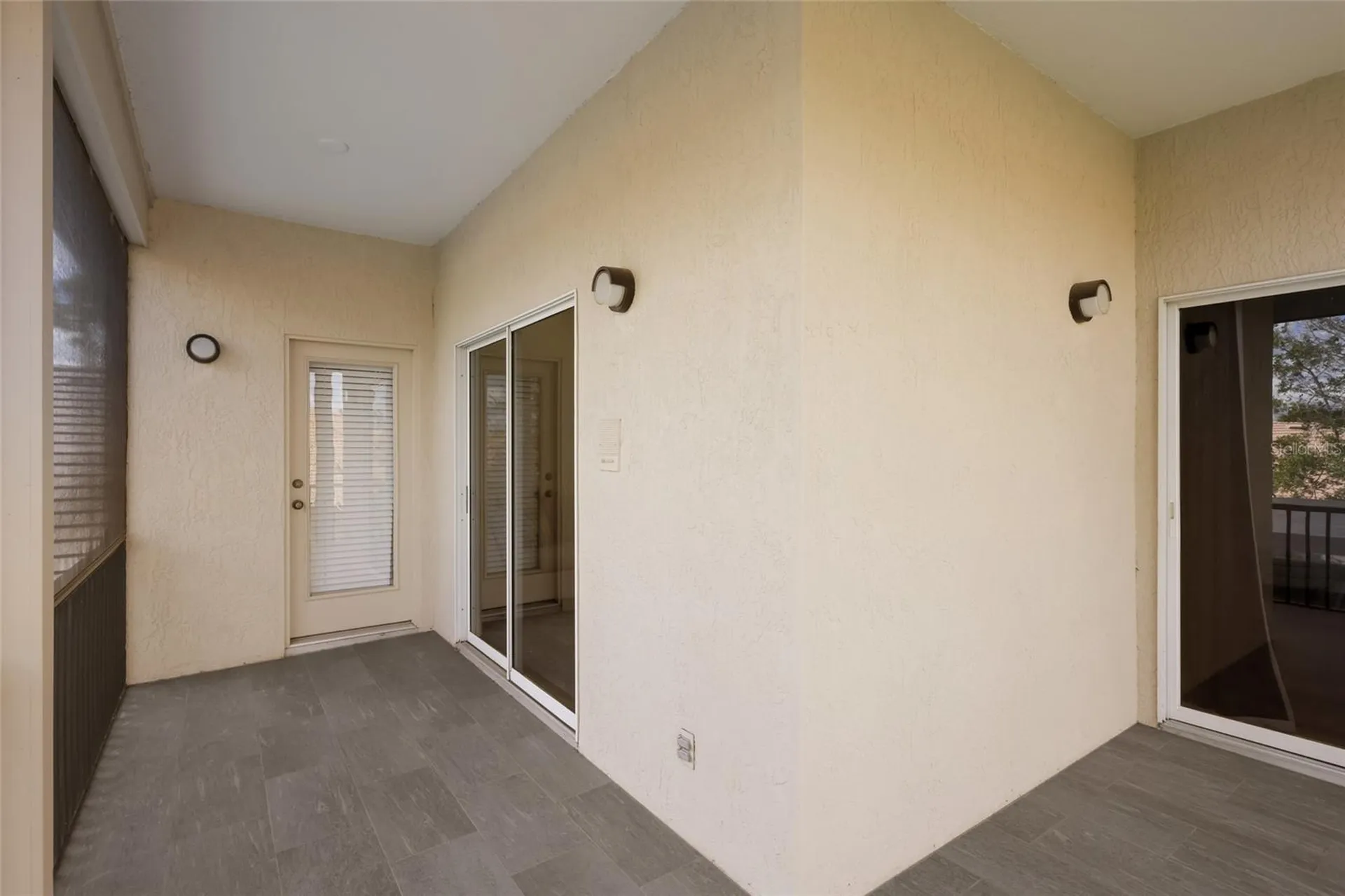 8009 Royal Birkdale Circle Lakewood Ranch FL 34202