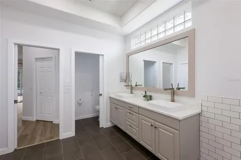 8009 Royal Birkdale Circle Lakewood Ranch FL 34202