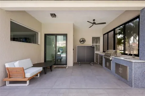 8009 Royal Birkdale Circle Lakewood Ranch FL 34202