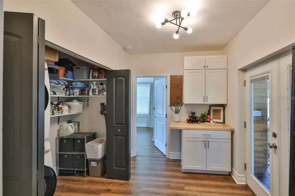 3924 17th Street N St Petersburg FL 33714