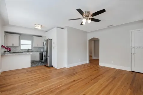 3924 17th Street N St Petersburg FL 33714