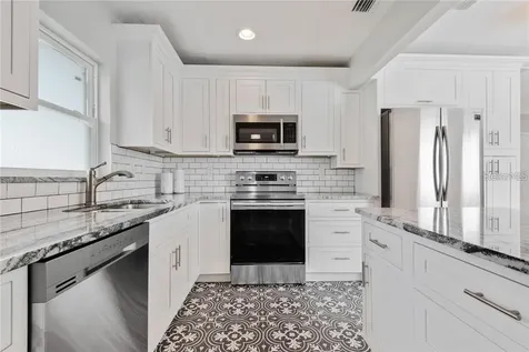 3924 17th Street N St Petersburg FL 33714
