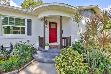 3924 17th Street N St Petersburg FL 33714