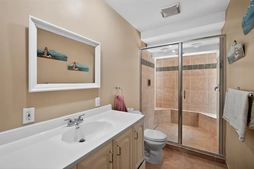 1406 Haven Bend Tampa FL 33613