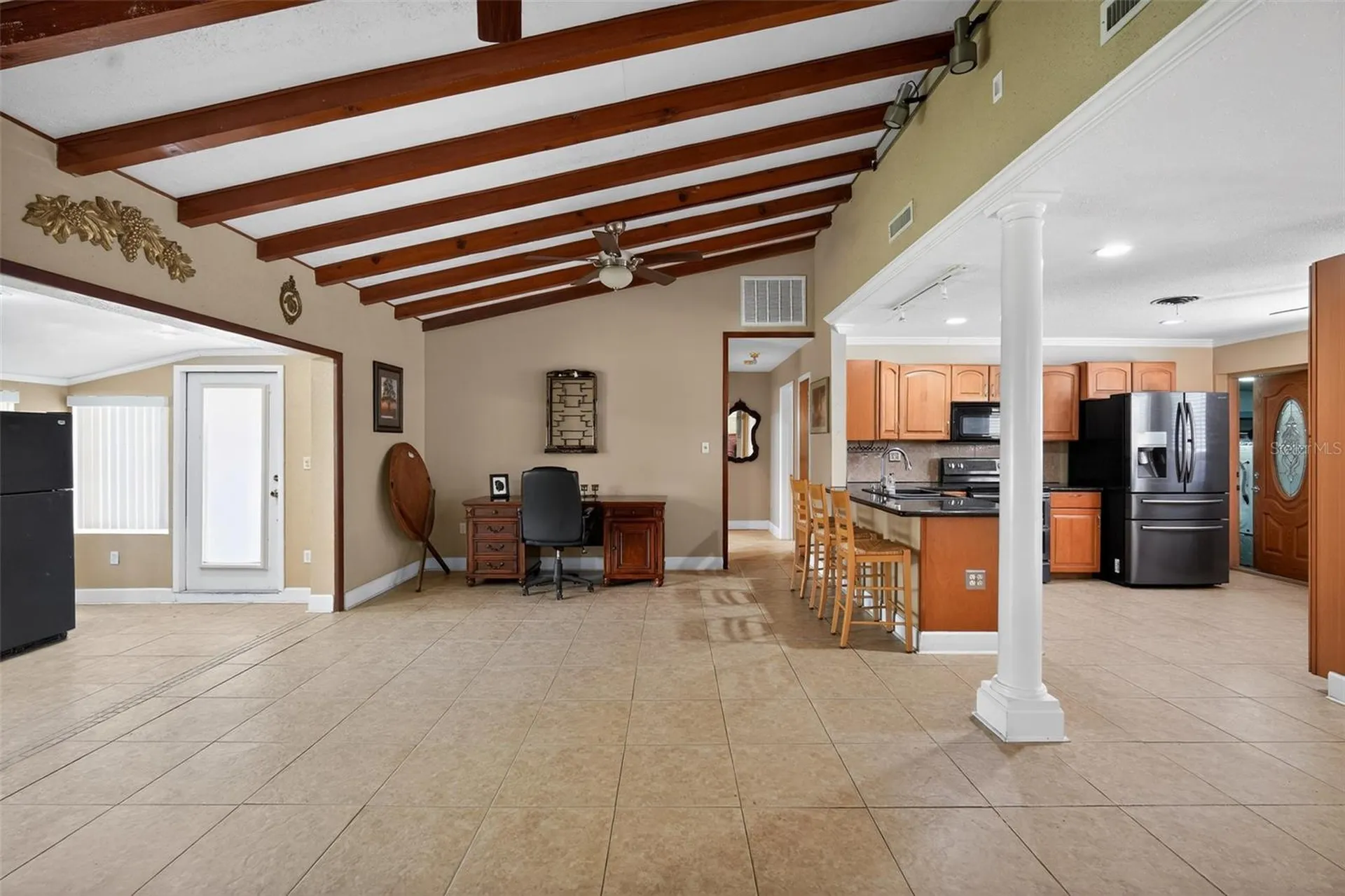 1406 Haven Bend Tampa FL 33613
