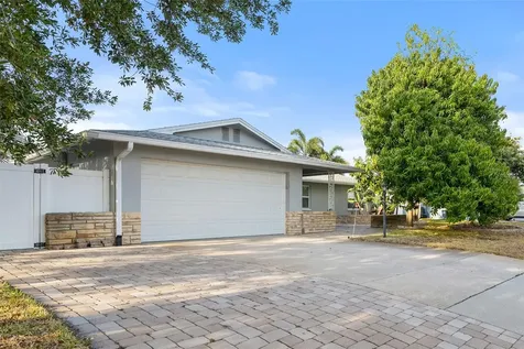 14233 102nd Avenue Largo FL 33774