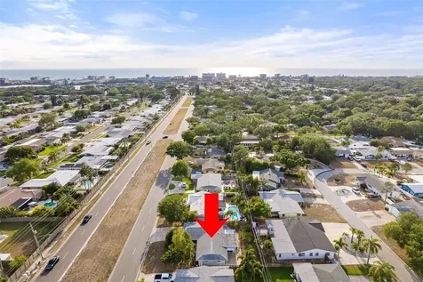 14233 102nd Avenue Largo FL 33774