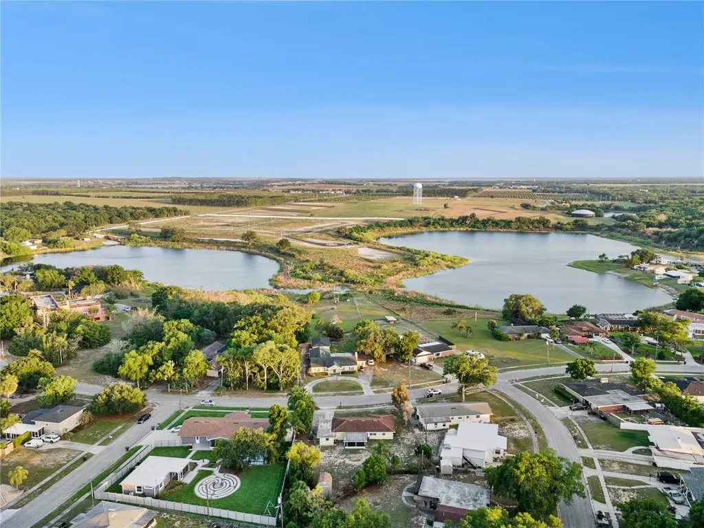 235 Ridge Manor Drive Lake Wales FL 33853