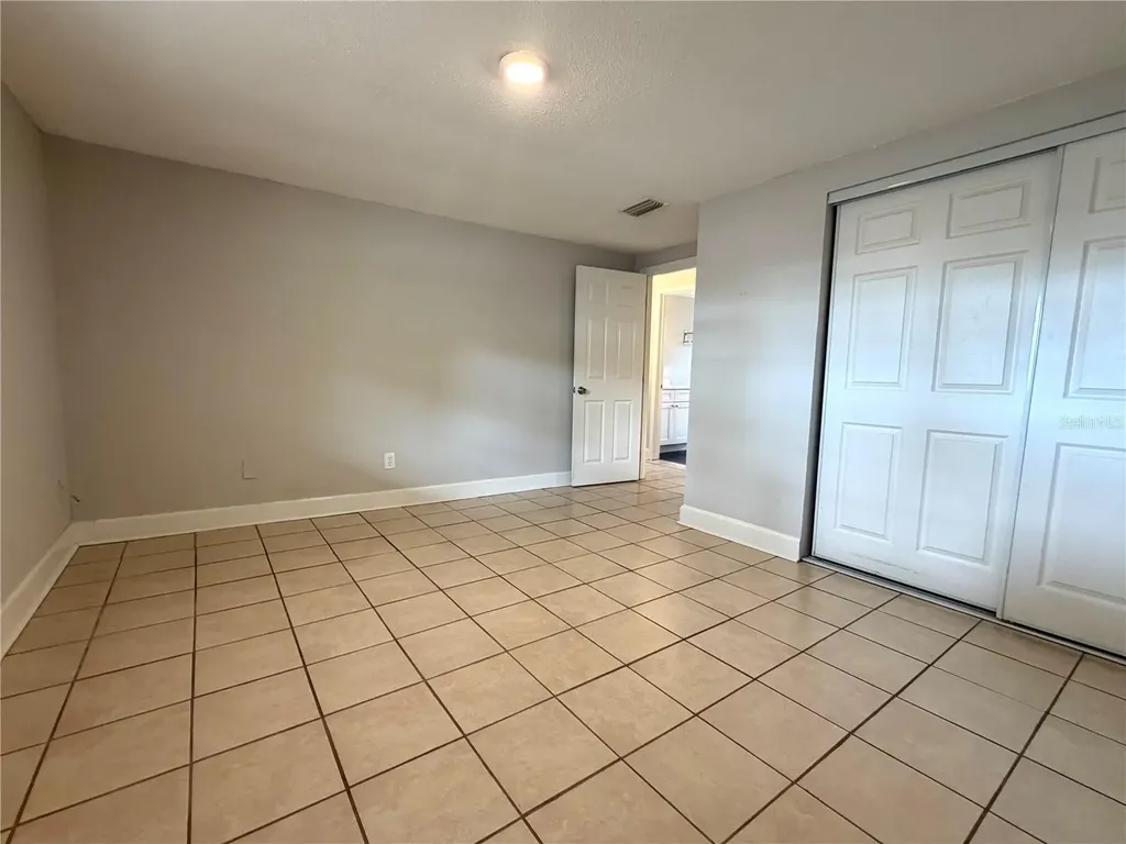 10022 E Wilder Avenue Tampa FL 33610