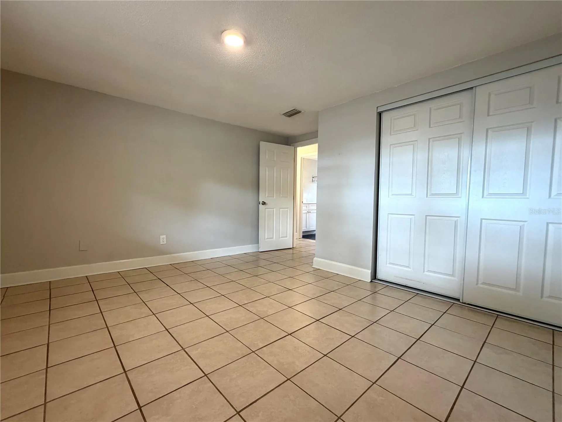 10022 E Wilder Avenue Tampa FL 33610