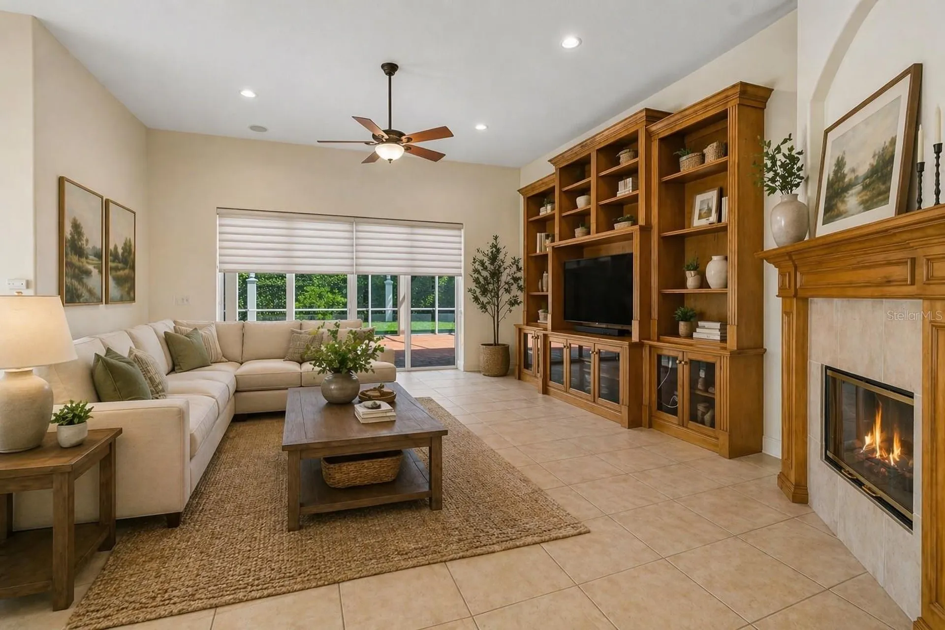 601 Viento De Avila Tampa FL 33613