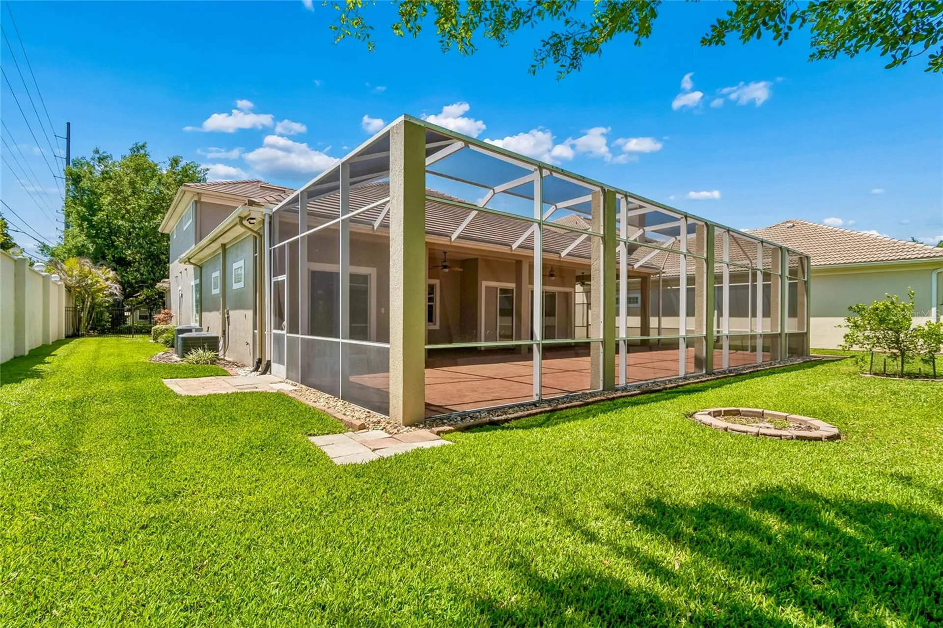 601 Viento De Avila Tampa FL 33613