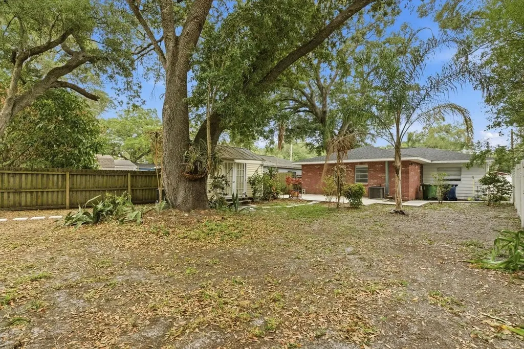 3204 E Lambright Street Tampa FL 33610