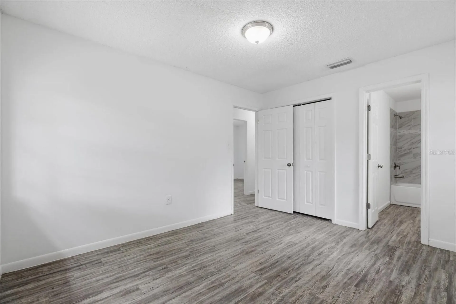 3204 E Lambright Street Tampa FL 33610