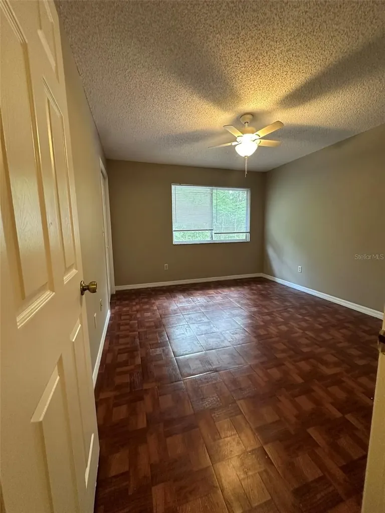 2422 NW 4th Terrace Gainesville FL 32609