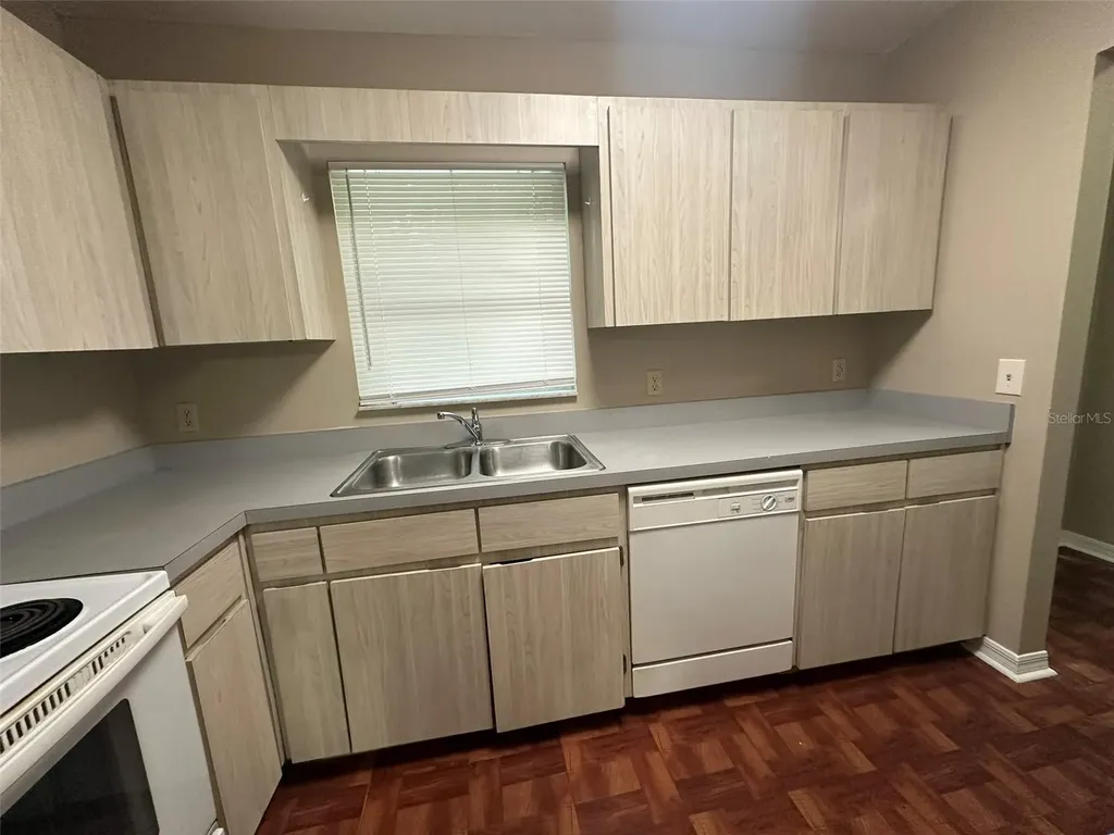 2422 NW 4th Terrace Gainesville FL 32609