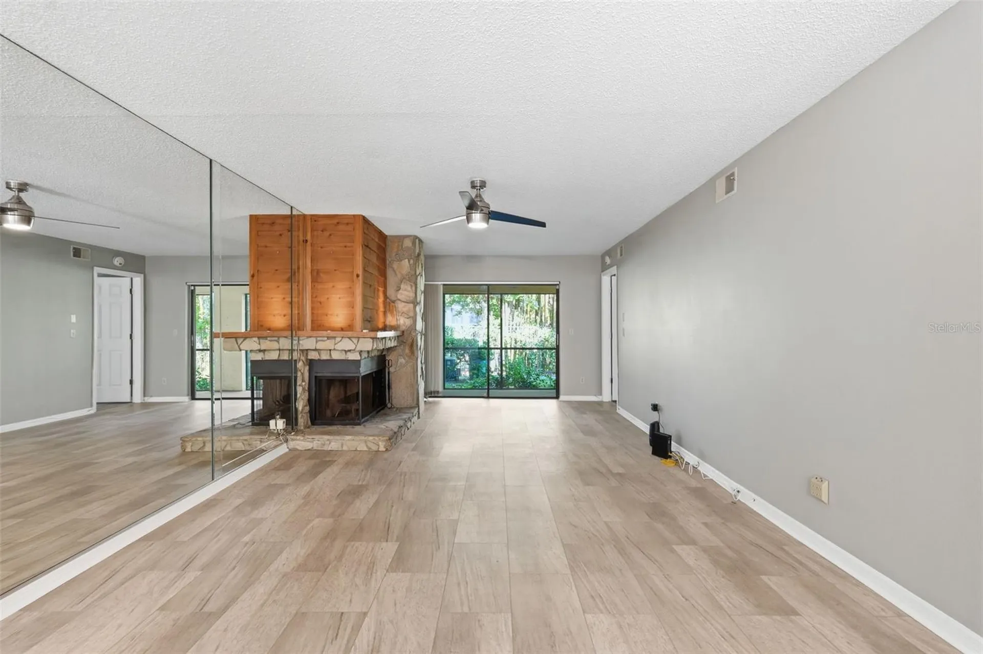 3163 Landmark Drive Clearwater FL 33761