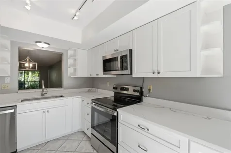 3163 Landmark Drive Clearwater FL 33761