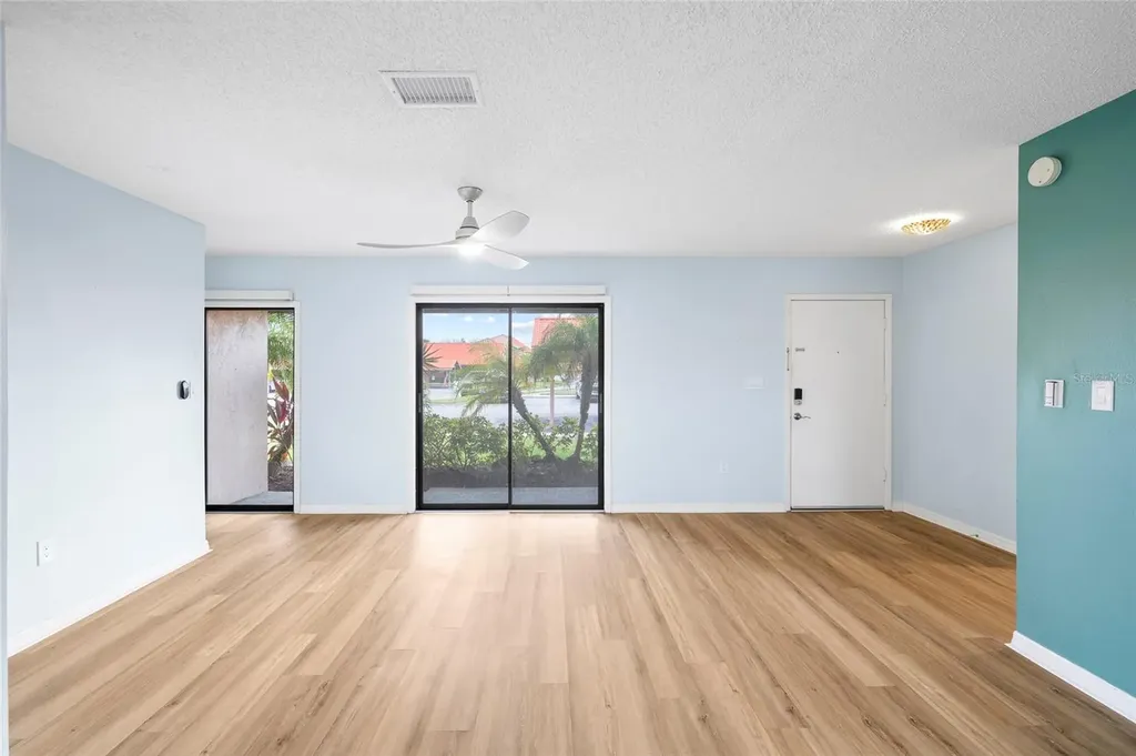 6535 Draw Lane Sarasota FL 34238