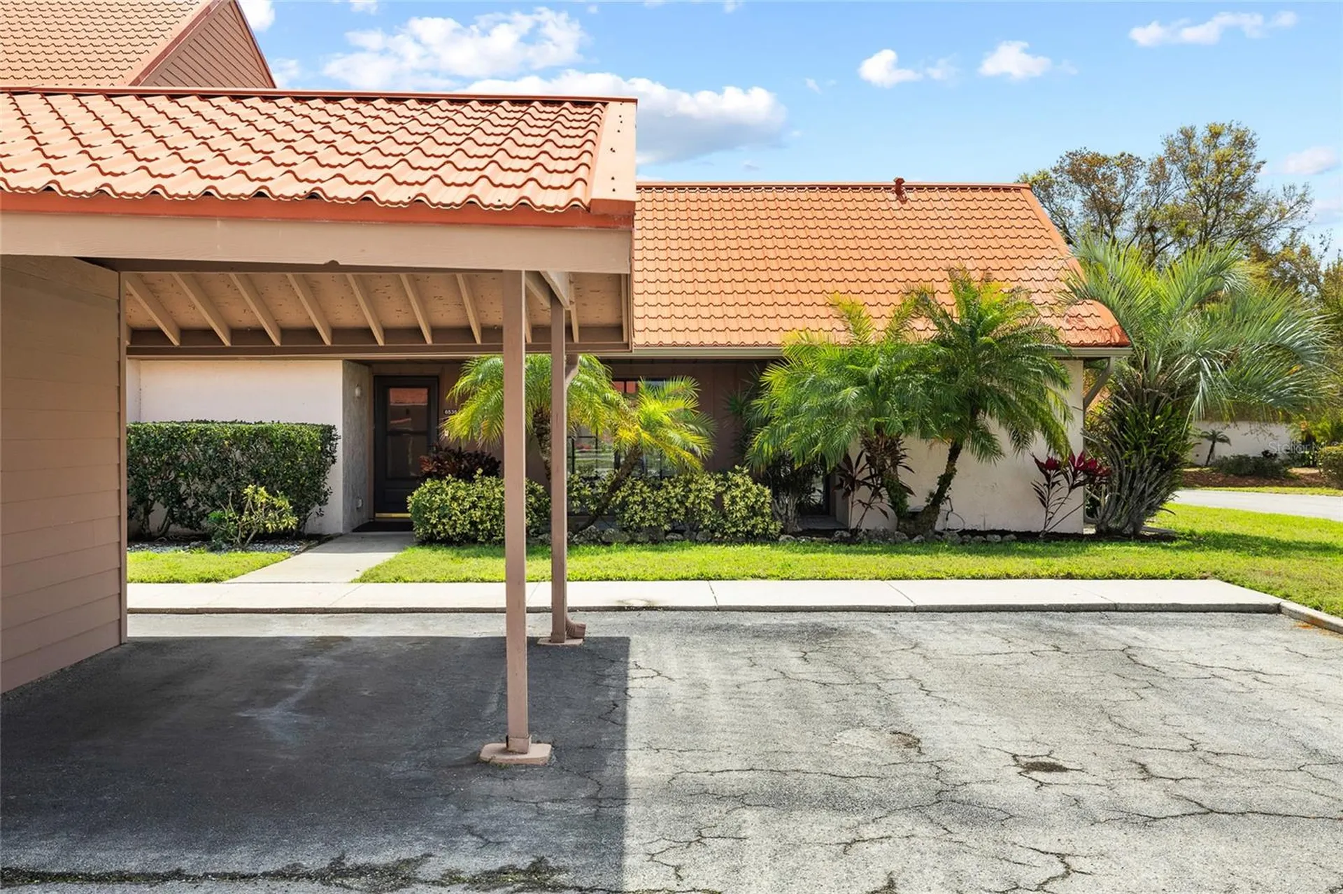 6535 Draw Lane Sarasota FL 34238