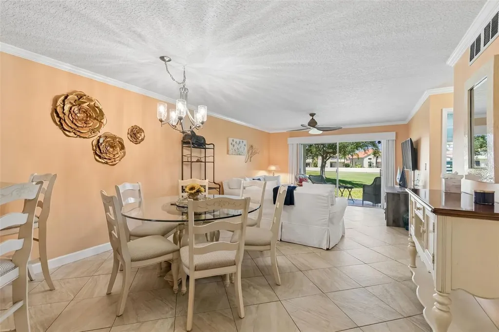 6085 Bahia Del Mar Boulevard St Petersburg FL 33715