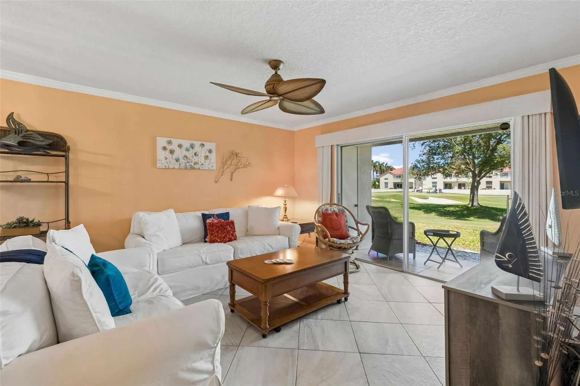 6085 Bahia Del Mar Boulevard St Petersburg FL 33715