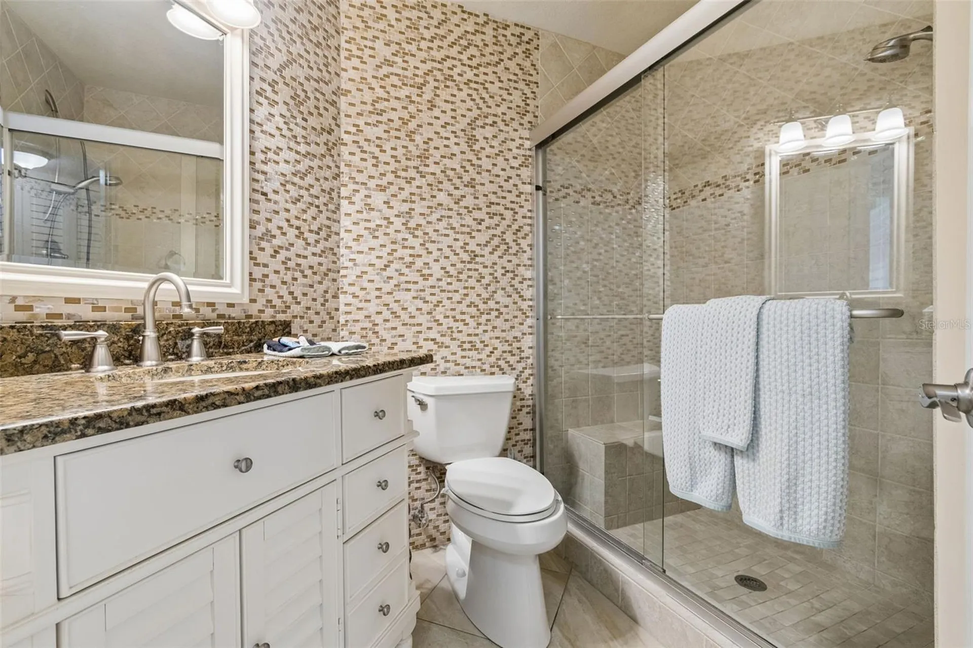 6085 Bahia Del Mar Boulevard St Petersburg FL 33715